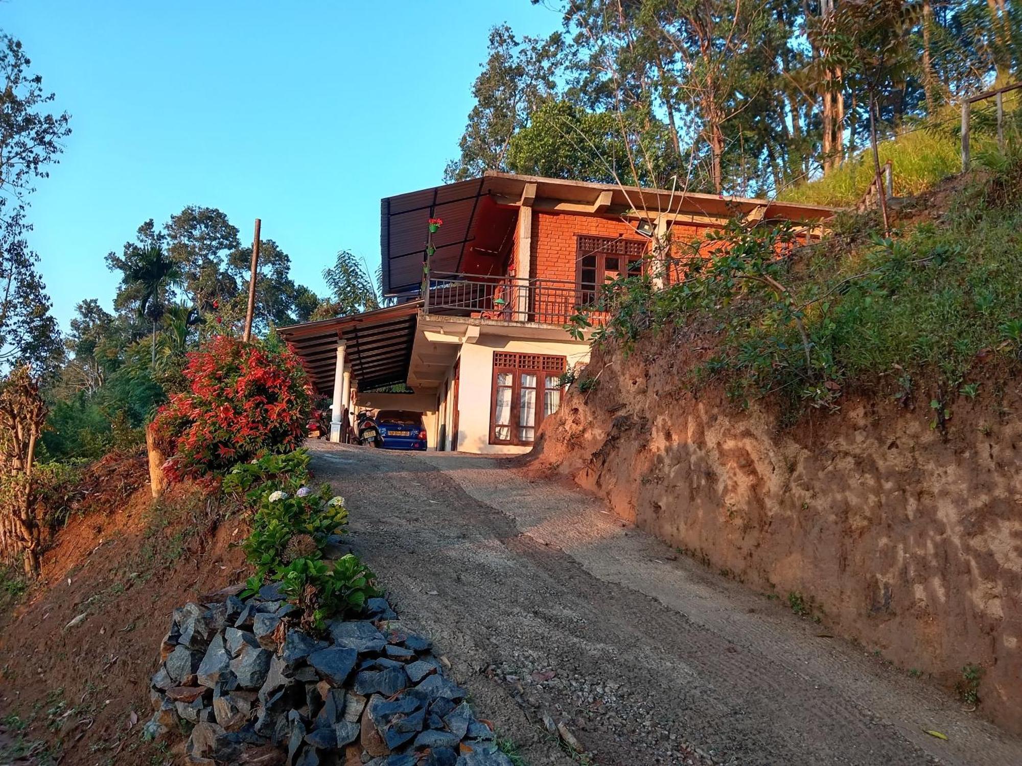 Apurvi Homestay Ella Exterior foto