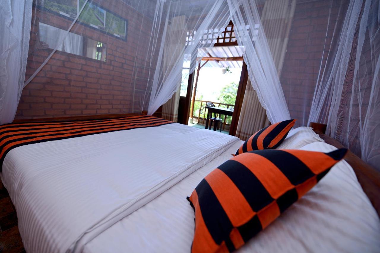 Apurvi Homestay Ella Exterior foto